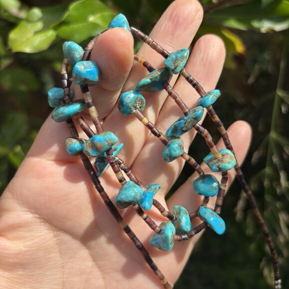 Vintage Turquoise Nugget and Heishi Beaded Necklace Sterling Silver Clasp 28” - Picture 5 of 8